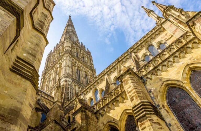 Salisbury Cathedral and Magna Carta Ticket with Audio Guide - Who Is This Tour Best For?