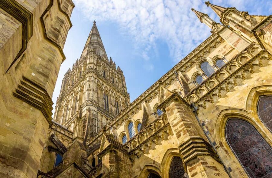 Salisbury Cathedral and Magna Carta Ticket with Audio Guide - Who Is This Tour Best For?