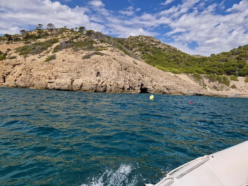Salou: Boat ride and visit to the sea wolf cave. - Whats included, and what does it mean for you?