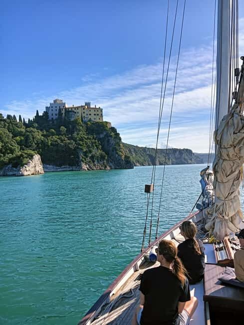 San Floriano del Collio: Wine, Food, and Castle Tour - Practical Tips