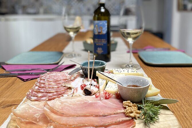 San Gimignano: Vineyard and Cellar Tour with Wine Tasting - Practical Info and Tips