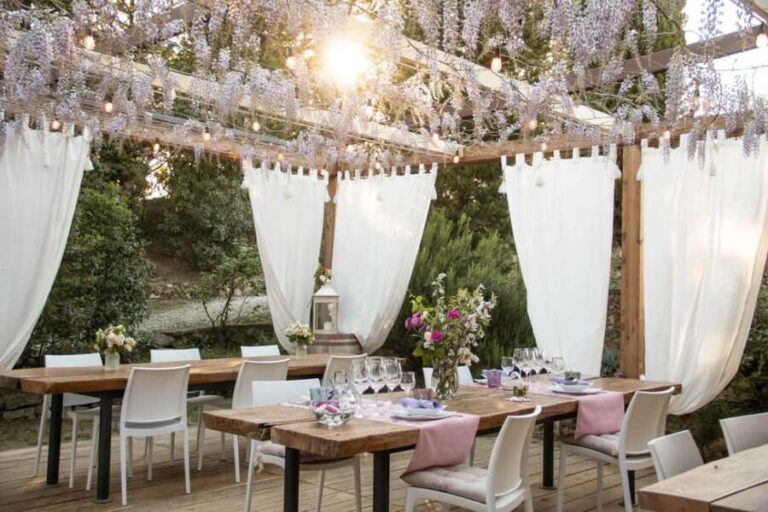 San Gimignano: Wine and Food Tasting in a Family Winery - Guided Tour Through the Estate