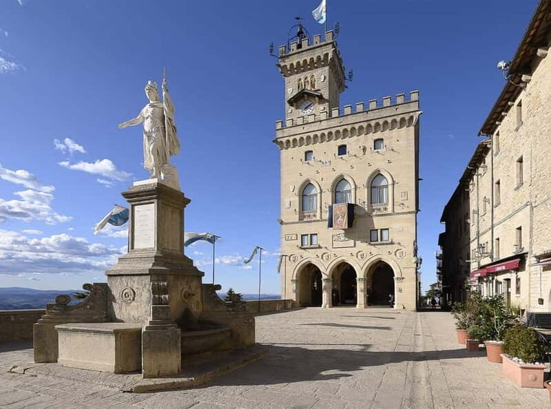 San Marino: Private City Tour + Wonder Welcome KIT - The Route and Its Highlights