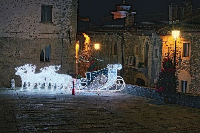 San Marinos Starlit Stroll: A Christmas Walking Tour - A Detailed Look at the San Marino Christmas Tour