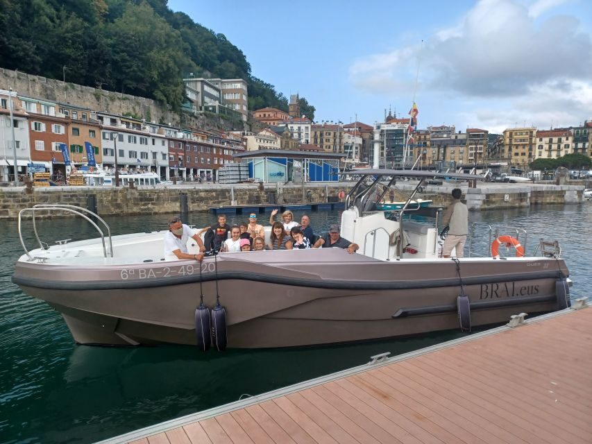 San Sebastian: 2 Bays Evening or Sunset Boat Tour with Cava - Who Is This Tour Perfect For?