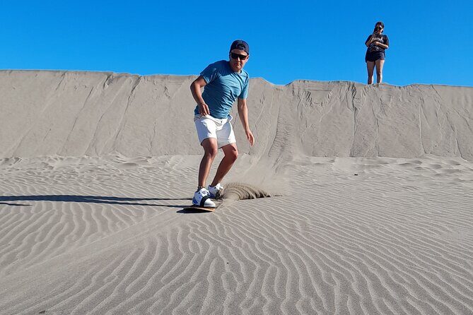 Sandboarding in the Mogote Dunes in Mexico - Guides and Group Size