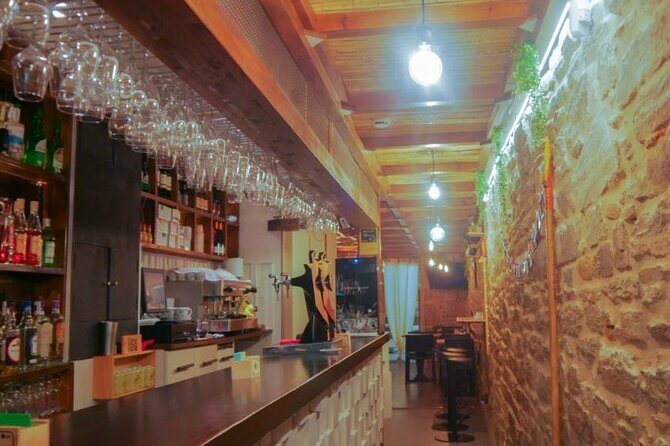 Santiago de Compostela: Cheese and Wine Tasting Experience - FAQ