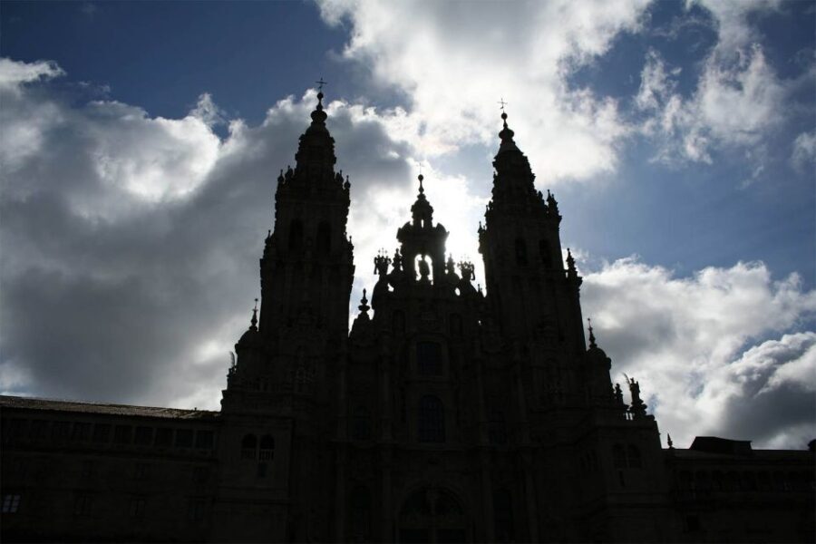 Santiago de Compostela Private Tours: choose your option - The Practical Side: Duration, Cost, and Accessibility