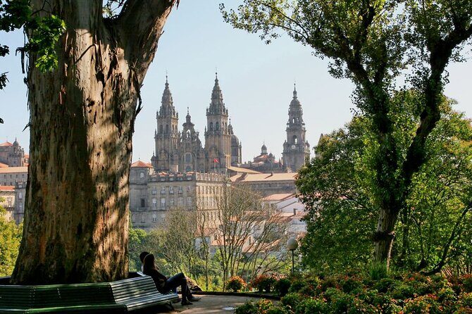 Santiago de Compostela Private Transfer from SCQ Airport to City centre - How the Service Works