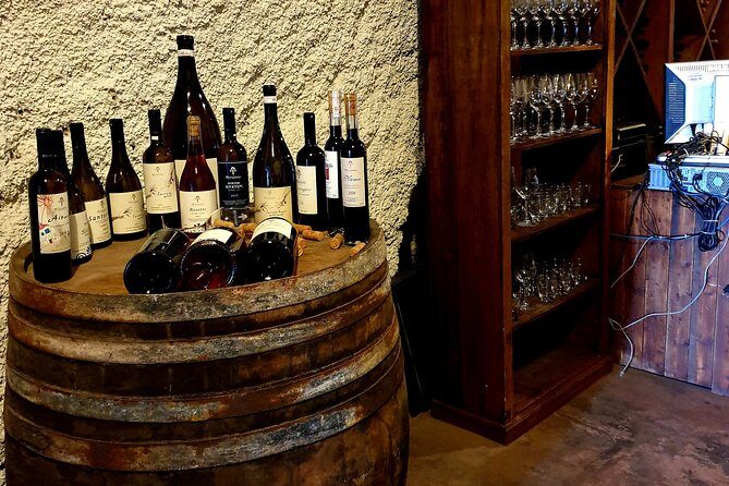 Santorini: 4hrs Small Group Wine Tasting and History Tour - The Itinerary in Detail