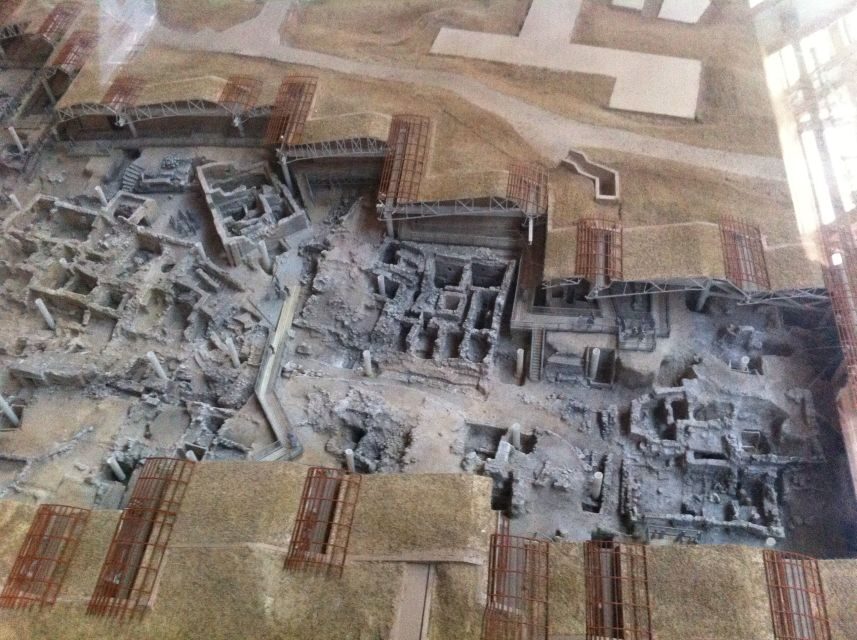 Santorini: Akrotiri Prehistoric City Guided Walking Tour - How the Tour Flows