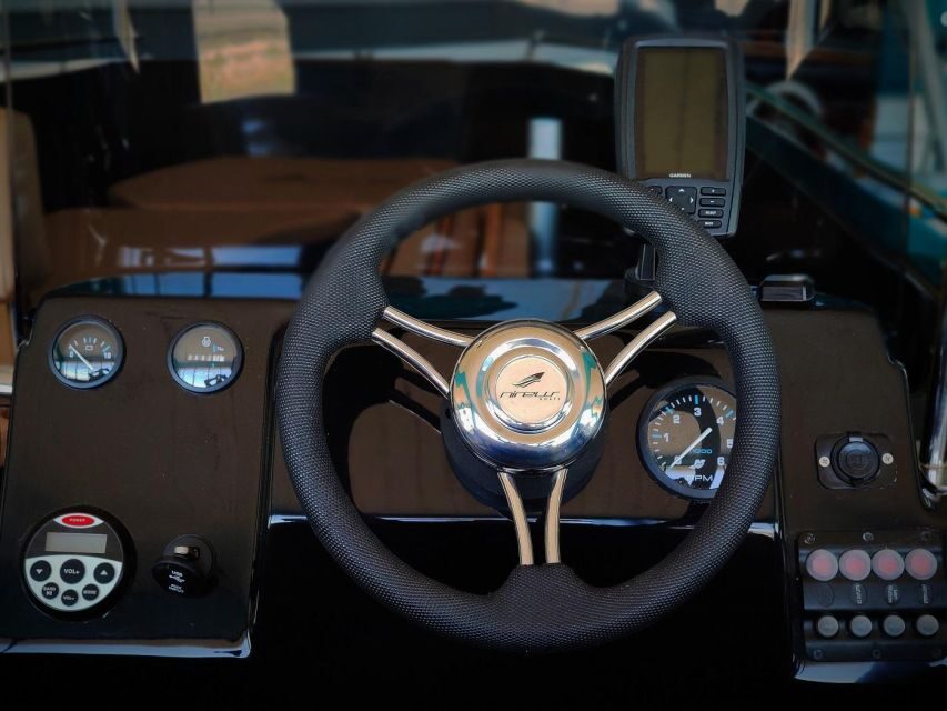 Santorini Boat Cruise -License Free- - What Past Travelers Say