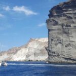 Santorini: Caldera Cruise with Greek Meal and Transfer - What Makes the Itinerary Special?