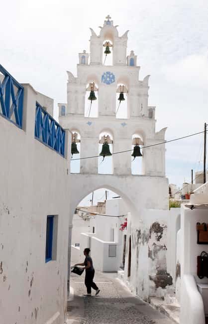 Santorini Complete: Semi-Private Tour, Wine Tasting, and Hotel Pick-Up - What Travelers Are Saying