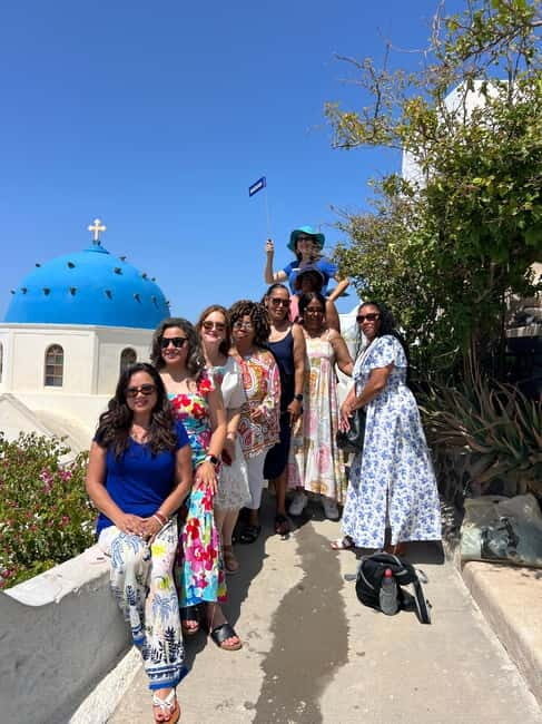 Santorini: Half-Day Must-Sees in a Small Group Tour - Practical Details and What to Expect
