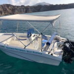 Santorini: License-Free Boat Rental with Ice, Water, & Fruit - What the Experience Looks Like