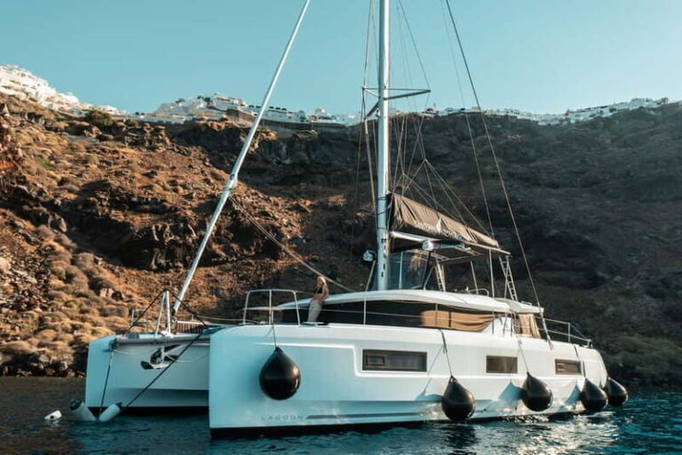 Santorini: Majestic Catamaran Cruise with Meal and Drinks - What’s Included and Why It Matters