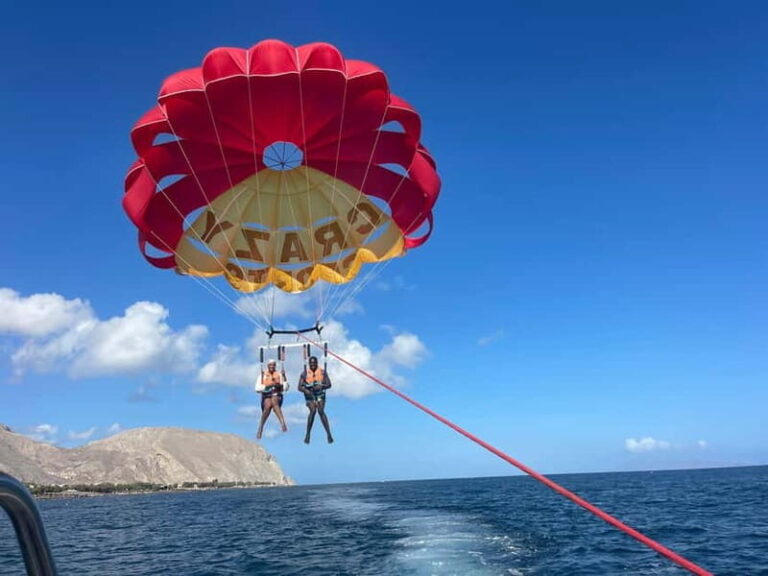 Santorini: Parasailing ExperiencePerissa,Perivolos,St.George - Key Points