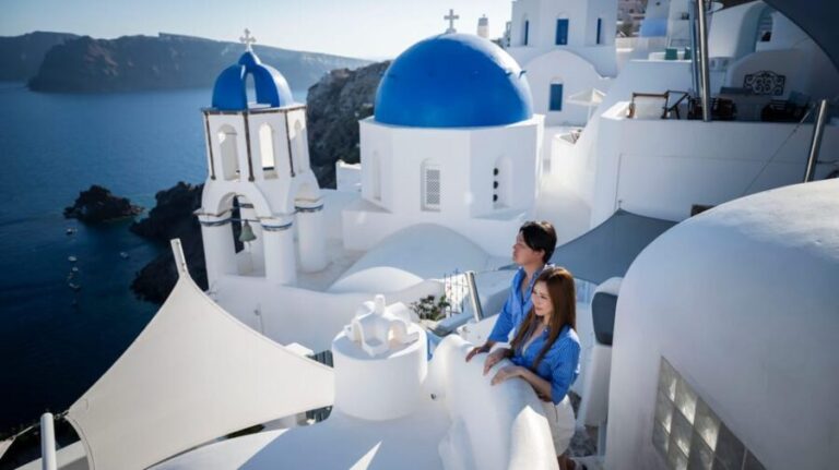Santorini Photographer SPECIAL SUMMER OFFER (skip the line) - What to Expect During Your Photoshoot