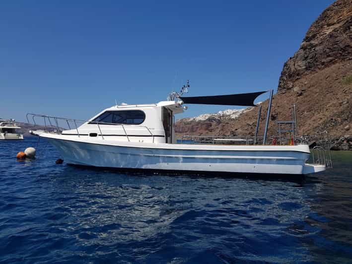 Santorini: Private Motorboat Cruise and Volcano Hike - Who Should Consider This Tour?