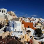 Santorini Private Romantic Tour with Dinner & Wine Tasting - Who is This Tour Best For?