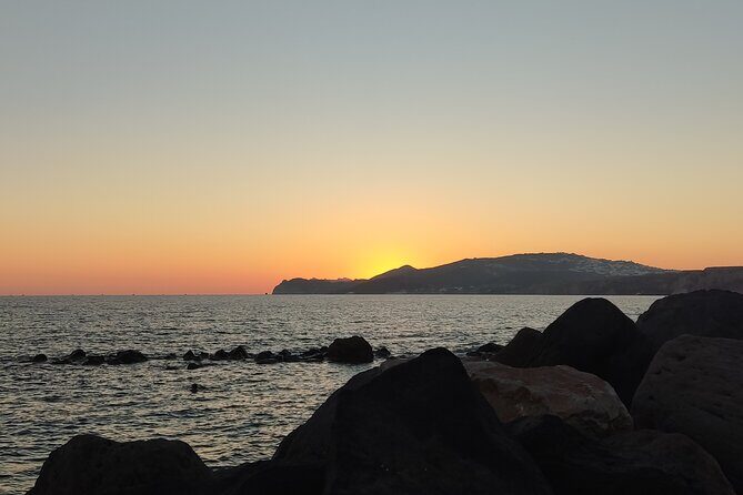 Santorini Private Roundtrip Transfer from/to Airport,Port & Hotel - Meeting Points and Availability