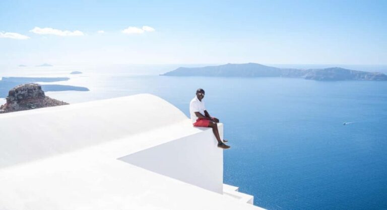 Santorini: Professional Photoshoot by ClickTale - Who Would Love This?