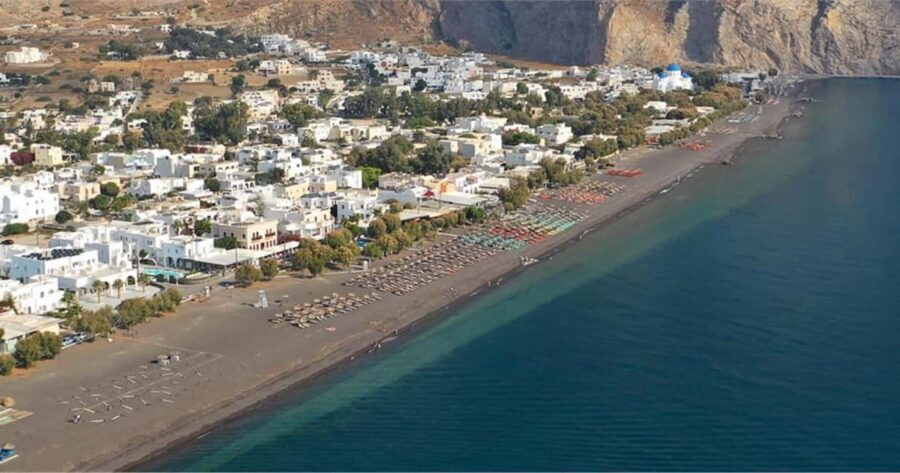 Santorini: Red Beach, Black Sand Beach w/ Lunch and Sunbeds - Who Should Consider This Tour?