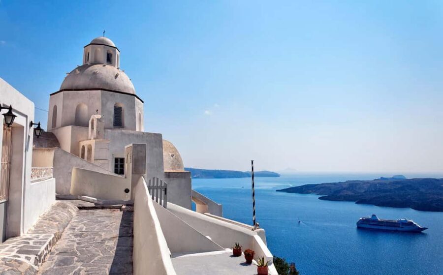 Santorini Selfie Tour  4 Hours of Iconic Views - The Real Value of a Selfie Tour