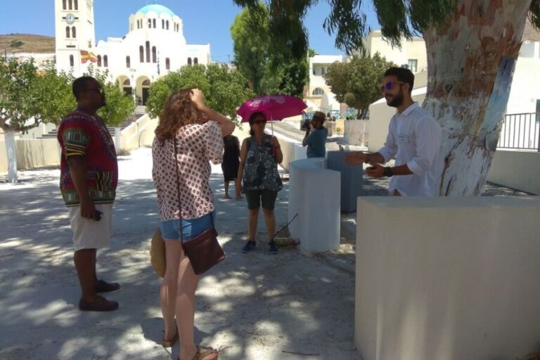 Santorini: Traditional Sightseeing Bus Tour with Oia Sunset - Wine Tasting and Cultural Highlights