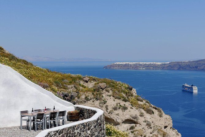Santorini Wine Tasting and Sunset Getaway Small Group Tour - Who Is This Tour Best For?