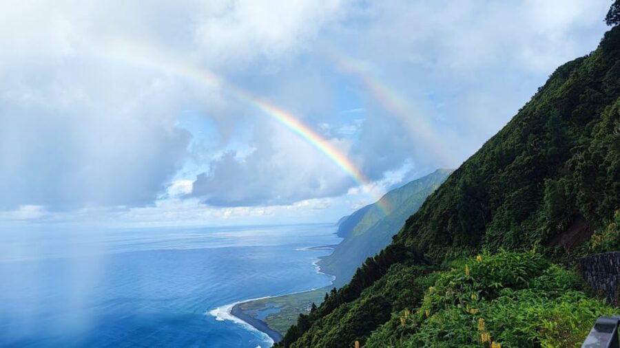 São Jorge: PR01 Hike & Tour - Full Day Adventure - Sete Fontes Forest Reserve: Nature at Its Best