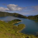 São Miguel: Island Highlights Private Tour by Boat and Van - Visiting Lagoa do Fogo: The Volcanic Lagoon