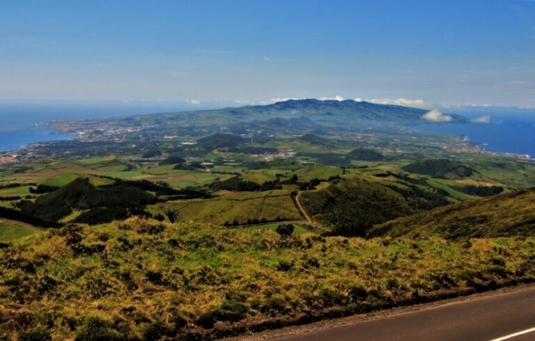 São Miguel West: Full-Day Van Tour with Lunch - What Makes This Tour Stand Out?