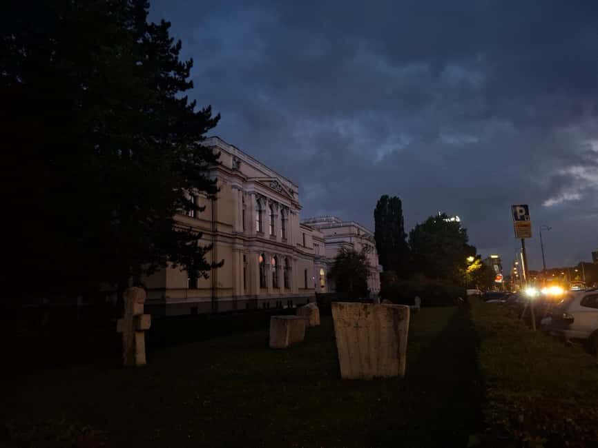 Sarajevo: Urban Walking Tour with Local Guide - Analyzing the Value