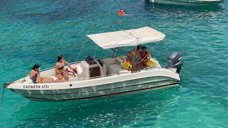 Saranda: Boat tour to 7 destinations end snorkeling - The Value for Money