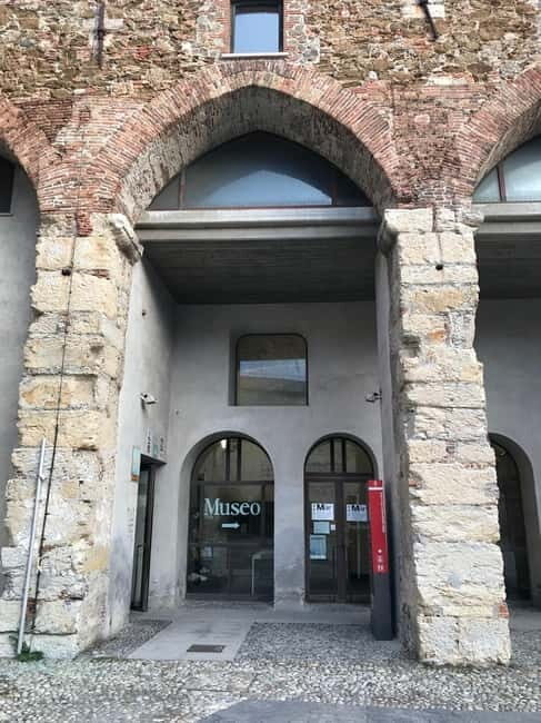 Savona: Guided visit to the Civic Archaeological Museum and the City of Savona - Accessibility and Comfort