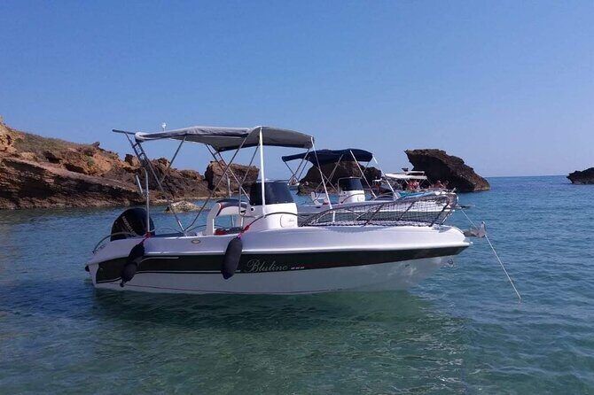 Scala dei Turchi in 3.5 hours, boat tour with stops for swimming - The Itinerary in Detail