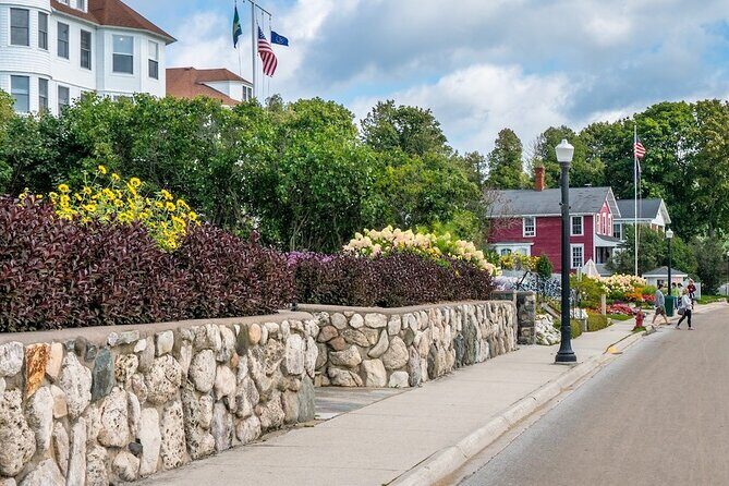 Scenic Mackinac Island: A Self-Guided Cycling Audio Tour - Whats Included and Whats Not