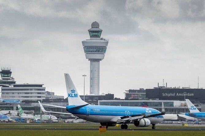Schiphol Airport Private Transfer to Antwerp - The Meeting Points and Convenience