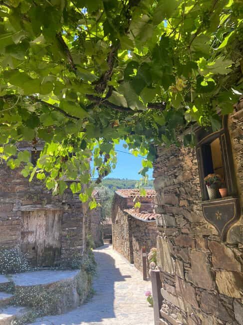 Schist Villages and medieval castles tour - Who Should Consider This Tour?