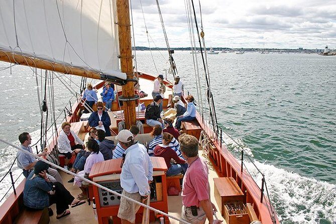Schooner Fame Sailing Tour - The Itinerary in Detail