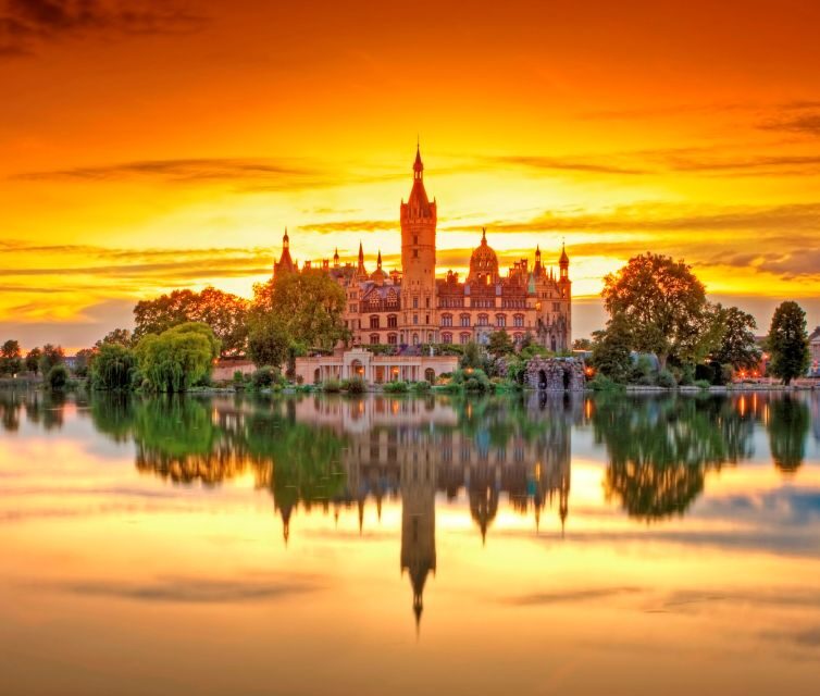 Schwerin: City Highlights Guided Tour - Who Should Consider This Tour?