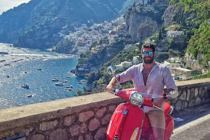 Scooter Vespa rental - Booking and Practicalities