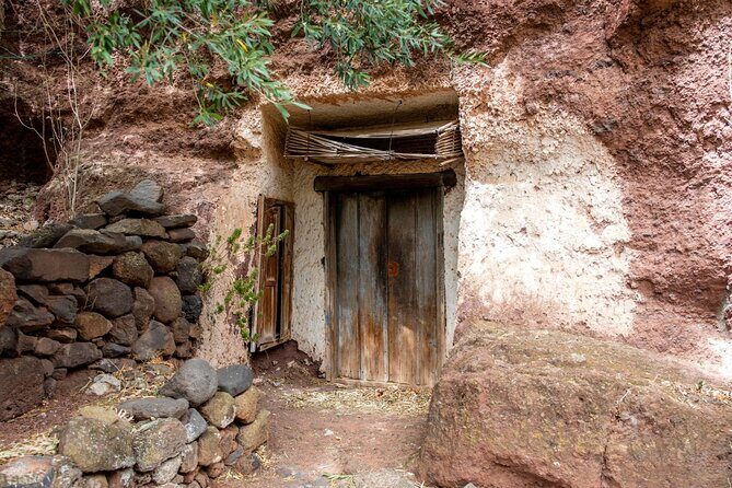 Sea and Mountain Full Day Tour with Lunch - FAQ