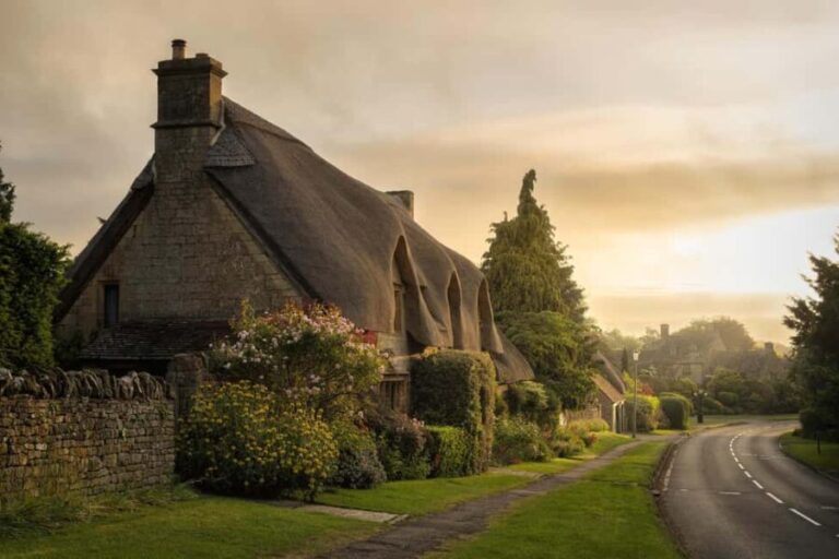Secret Cotswolds: Private Tour of Picture-Perfect Villages - Deep Dive into the Stops