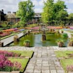 Secret Gardens of London Private Tour - The Chelsea Physic Garden Experience