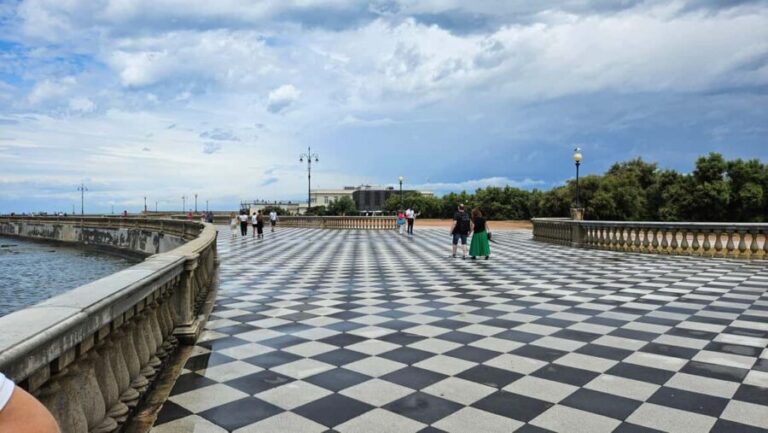 Secret Livorno: A Walking Journey Through History, Canals, and Legends - Who Is This Tour Best For?