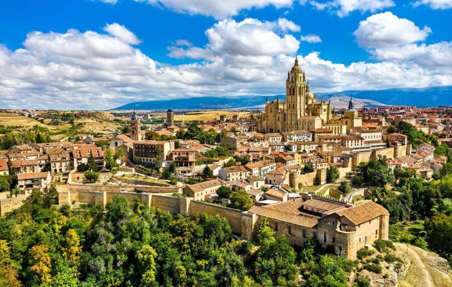 Segovia: Kid-Friendly Private Guided Tour for Families - FAQ