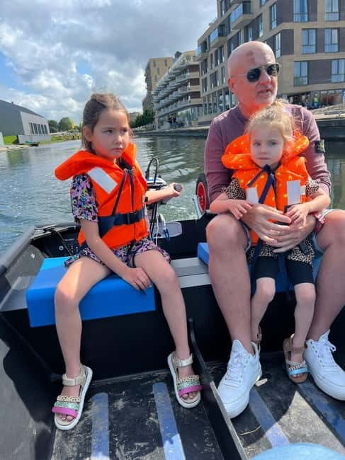 Self-Guided Electric Boat Rental - What to Expect During Your Trip